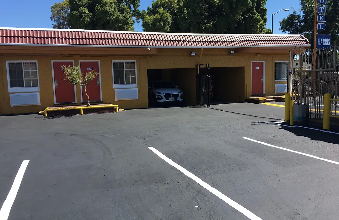 Harris Motel-1