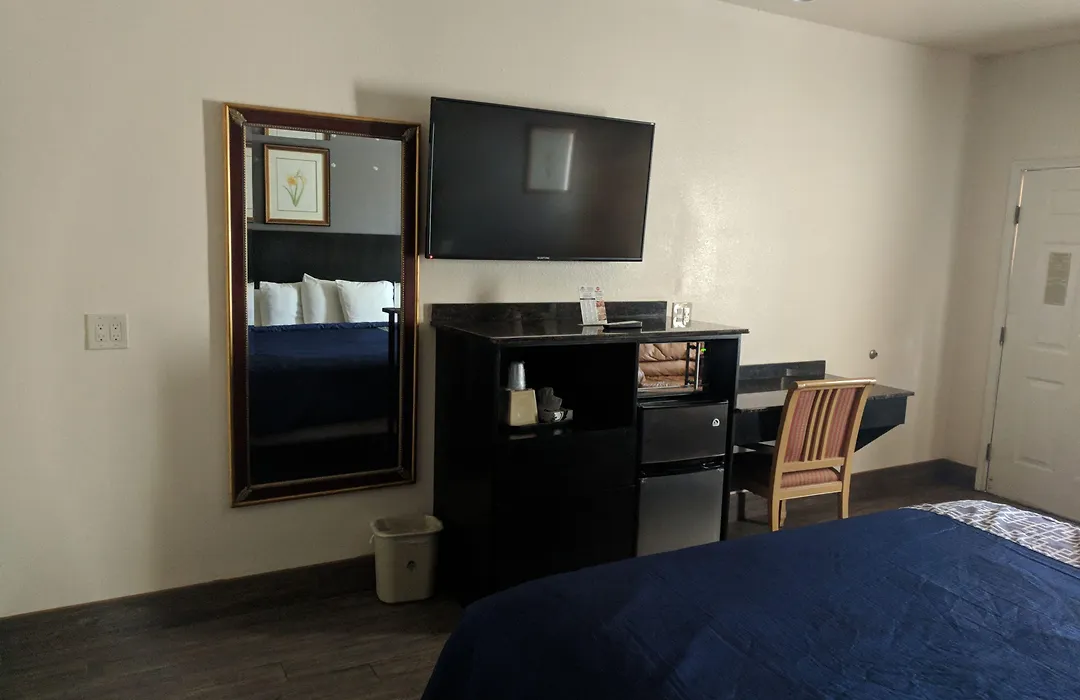 Americas Best Value Inn - Brownsville-1