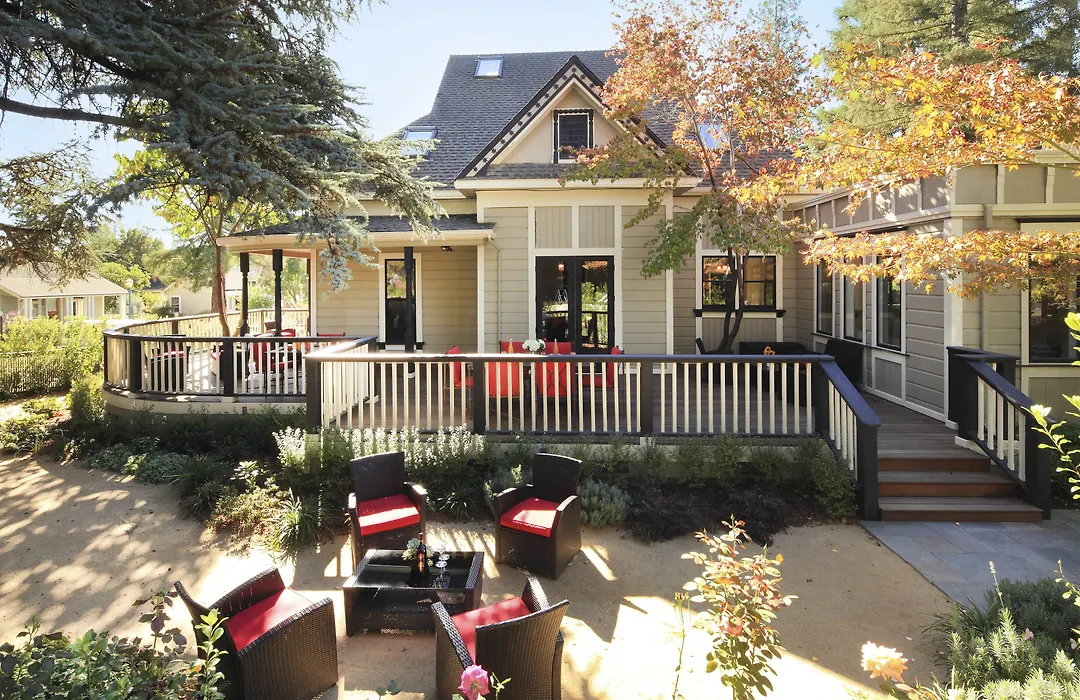 The Grape Leaf Inn-1
