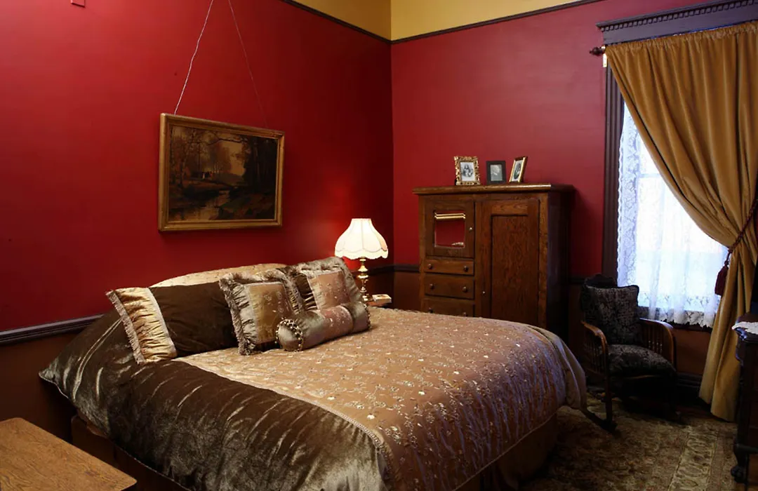 Martin & Mason Hotel-1