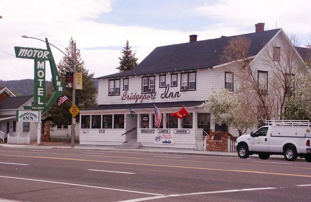 Bridgeport Inn-1