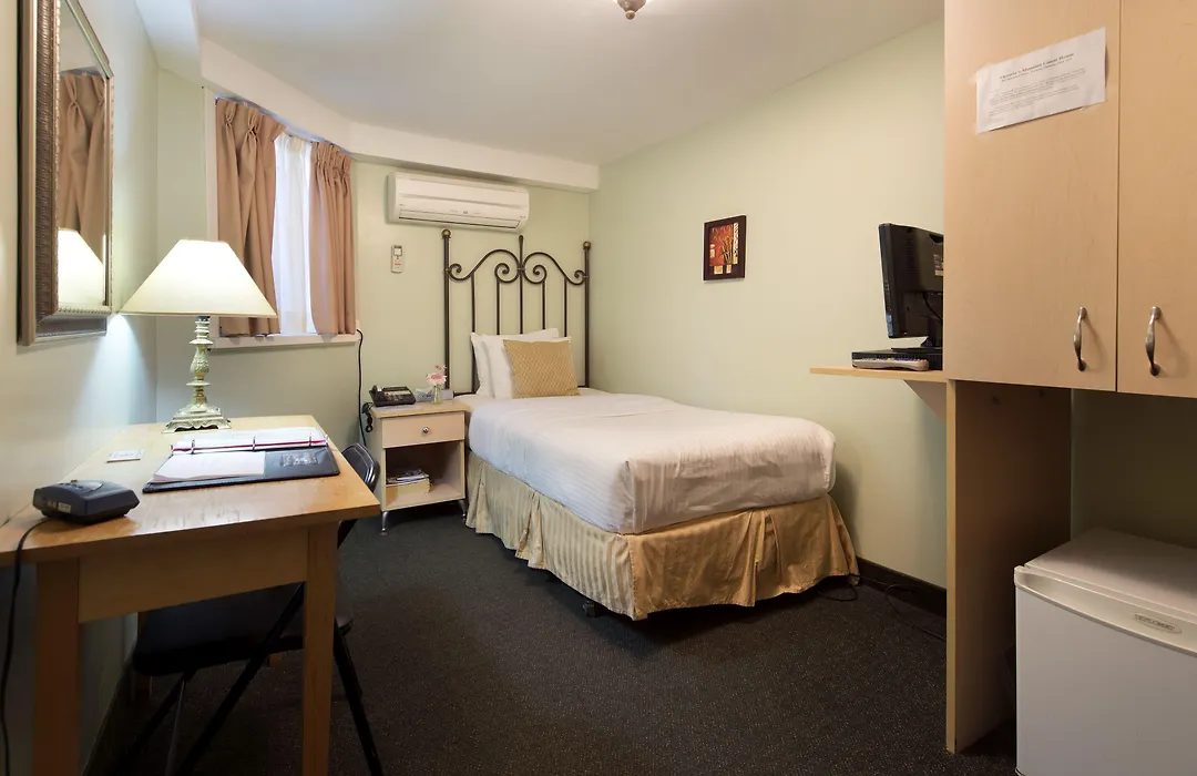 Victoria'S Mansion Guest House-1