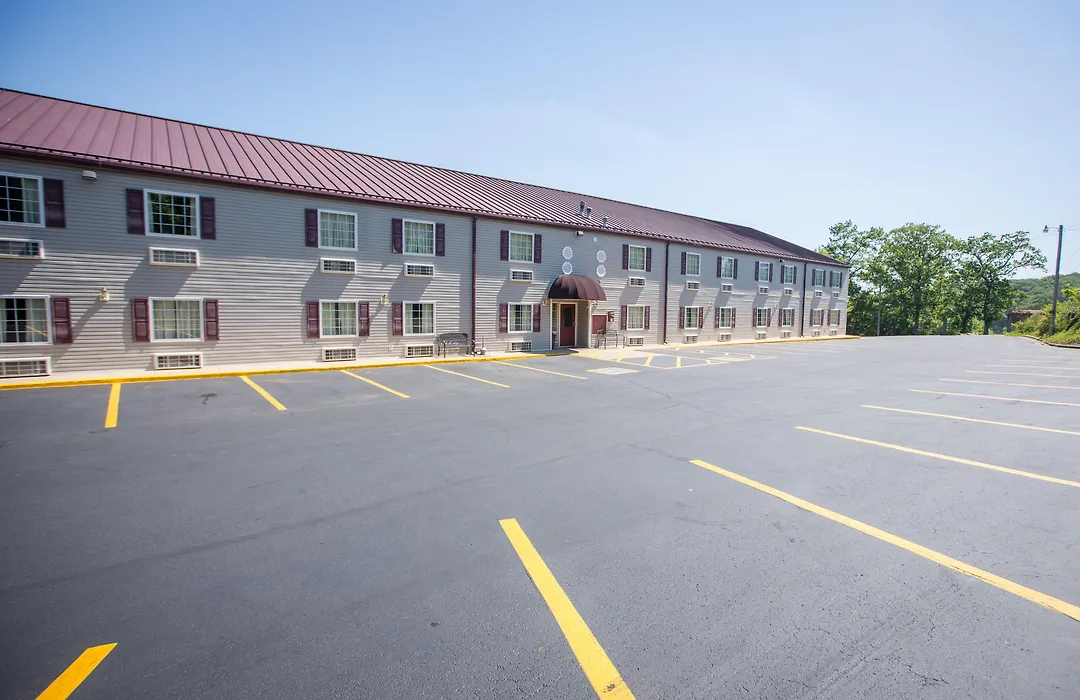 Rosebud Inn-1