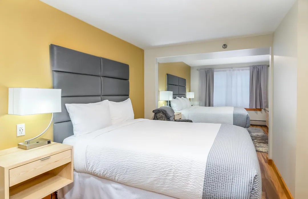 Grey Fox Inn-1