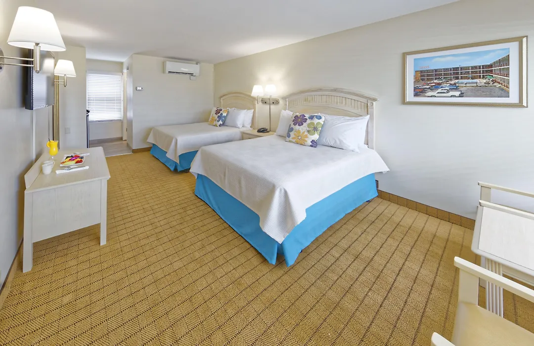 Dunes Court-1