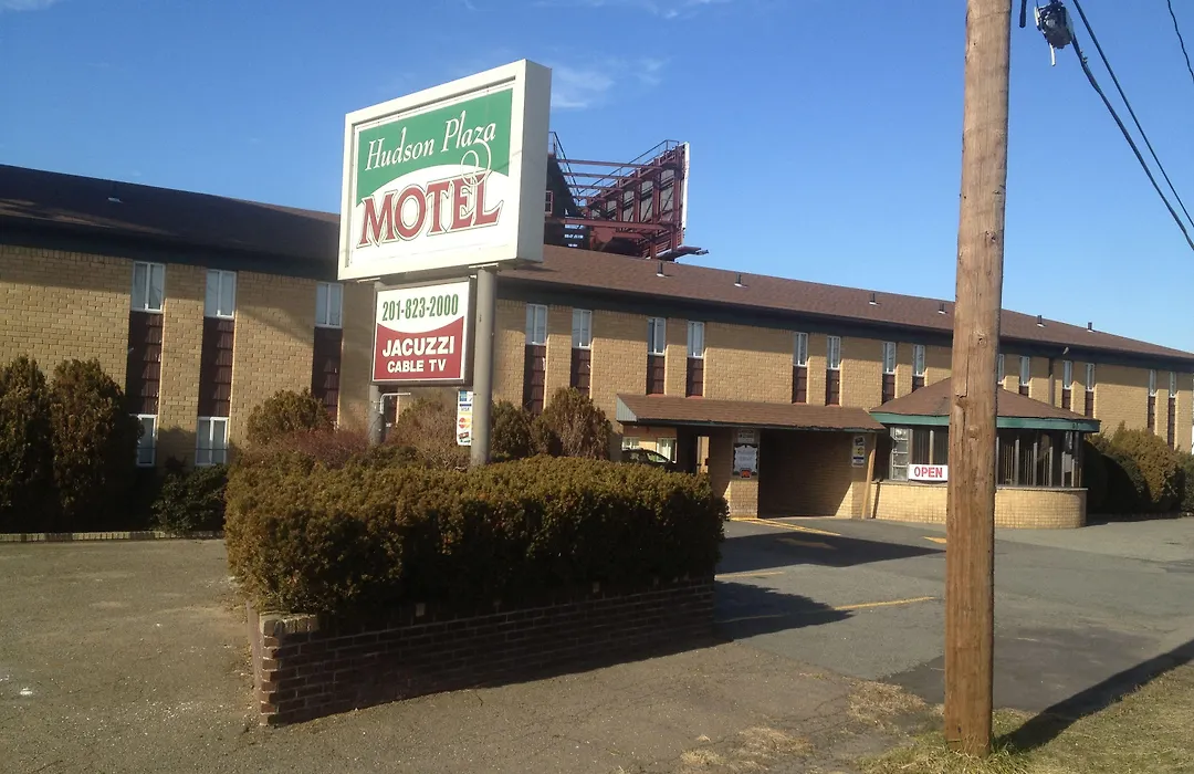 Hudson Plaza Motel Bayonne Jersey City-1