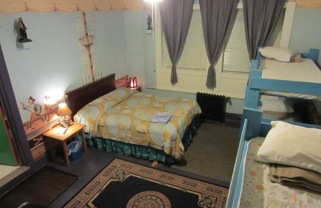 The Pirate Haus Inn-1