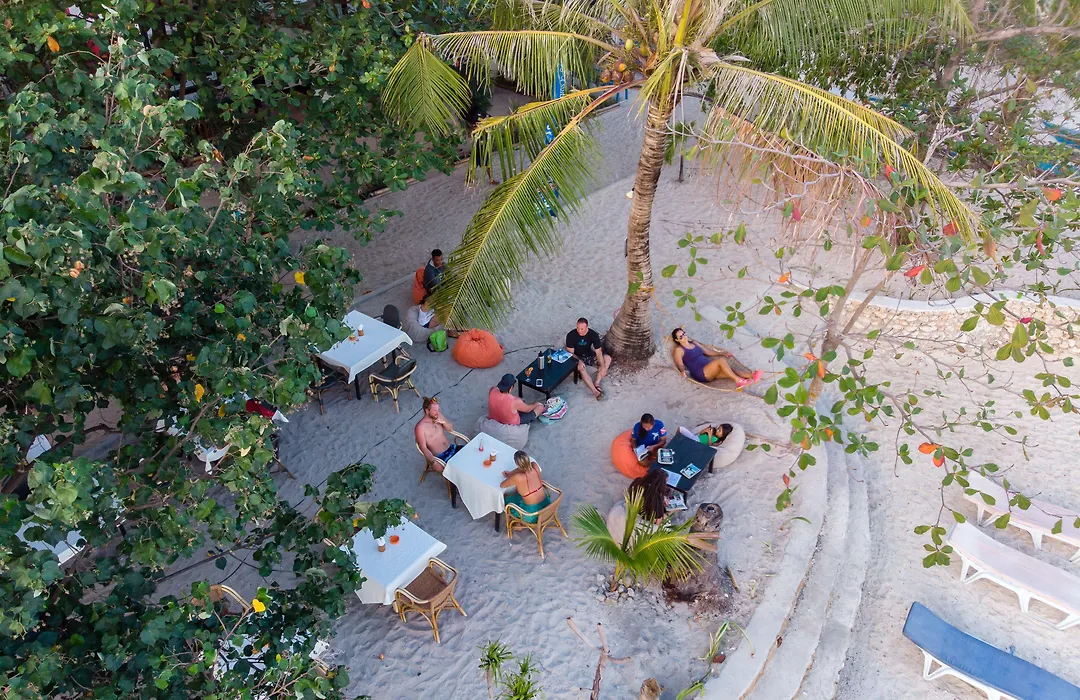 Hippocampus Beach Resort-1
