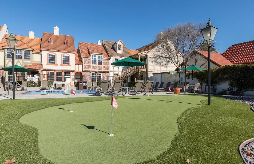 Royal Copenhagen Inn-1