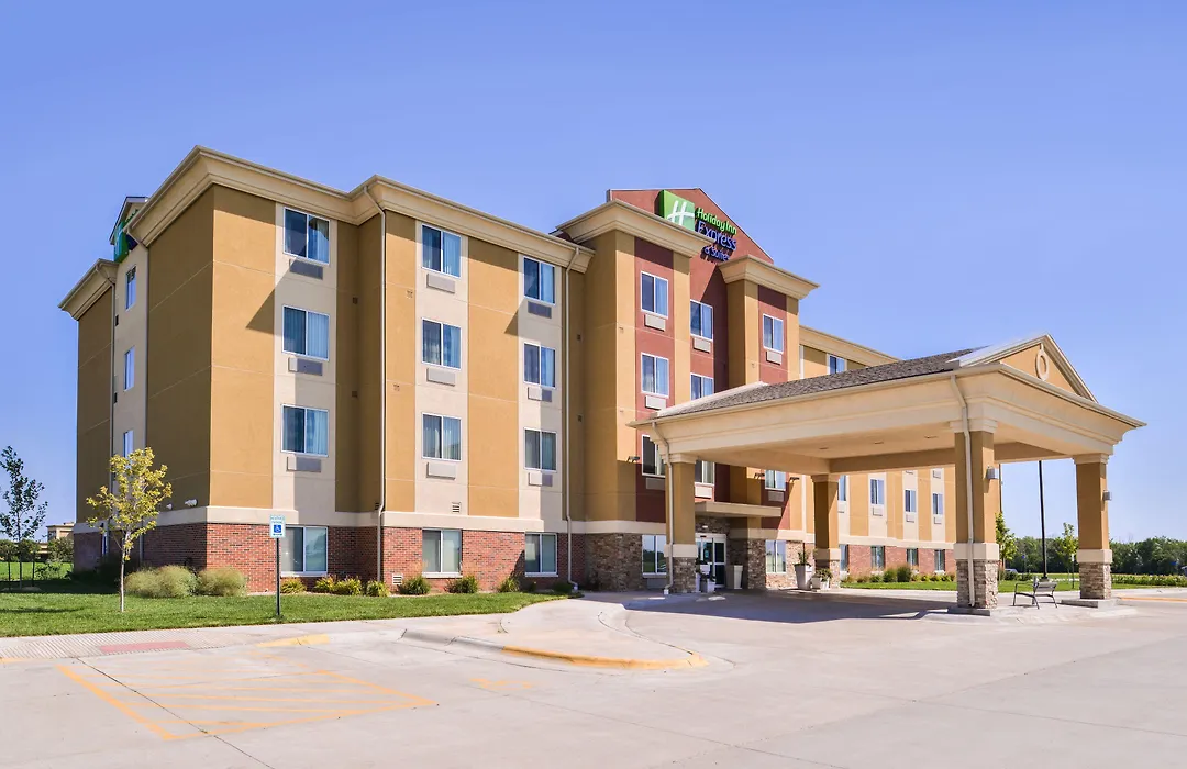 Holiday Inn Express Hotel & Suites York By Ihg-1