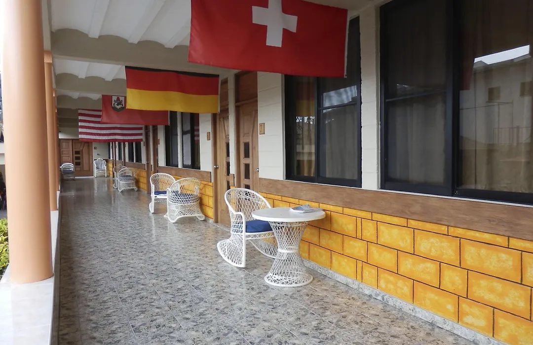 Hotel Garant & Suites-1