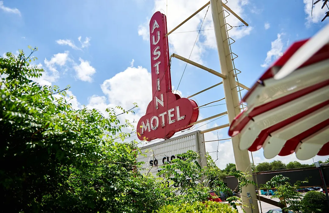 Austin Motel-1