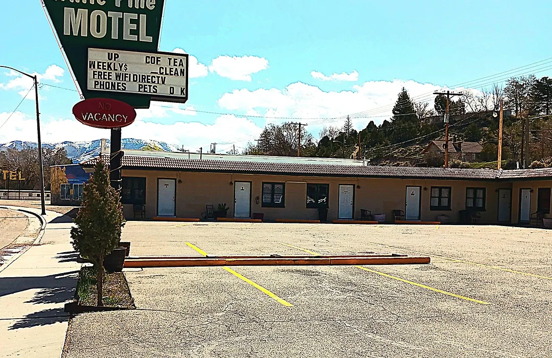 White Pine Motel-1
