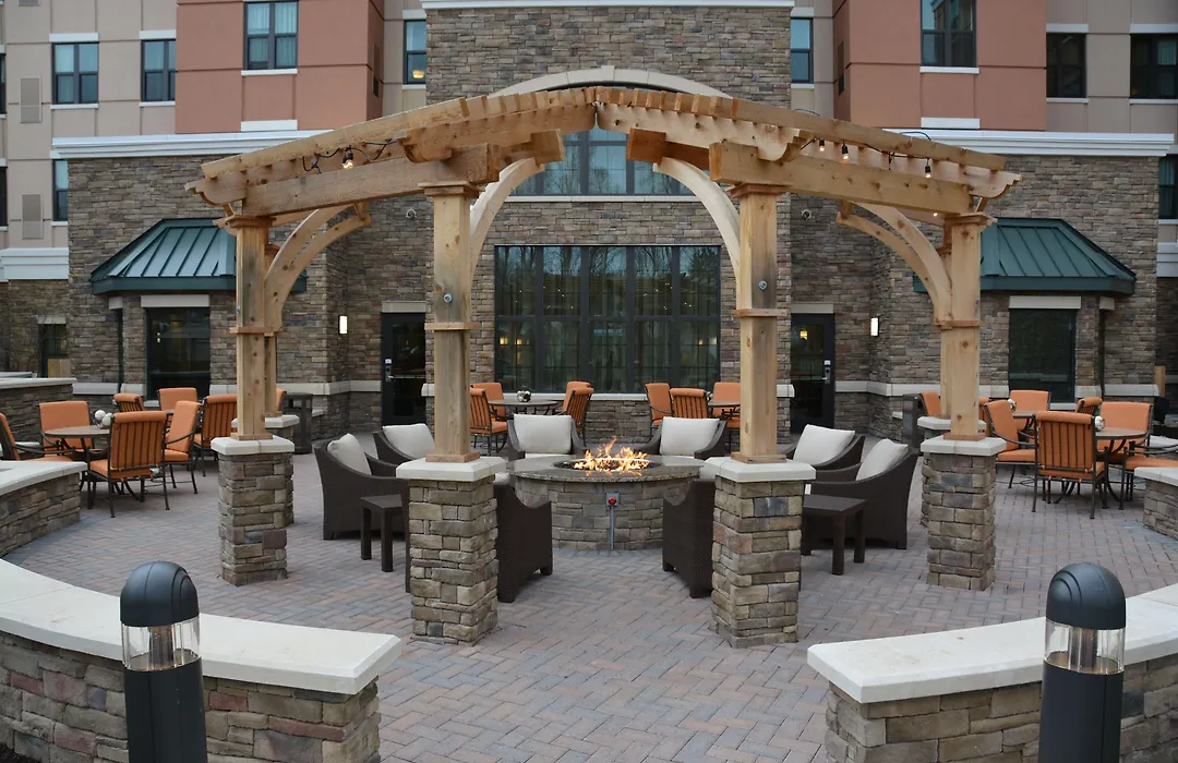 Staybridge Suites Albany Wolf Rd-Colonie Center By Ihg-1