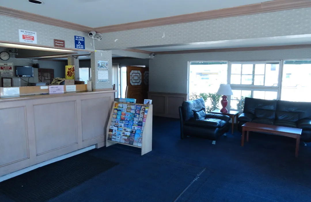 Travel Inn-1