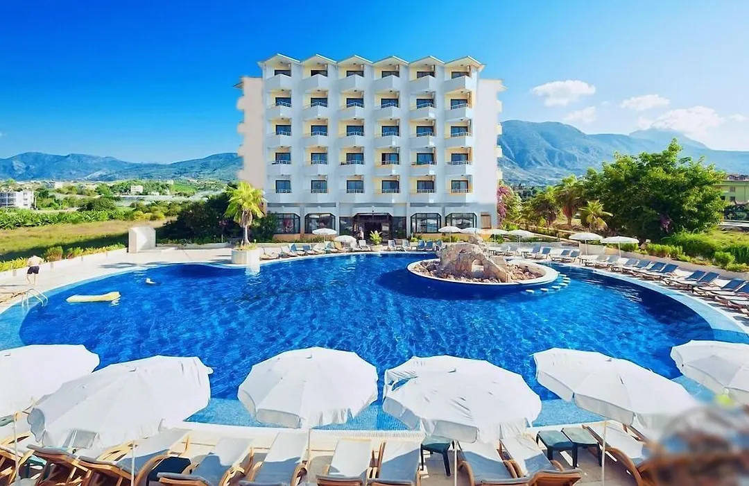 Sunshine Hotel-1