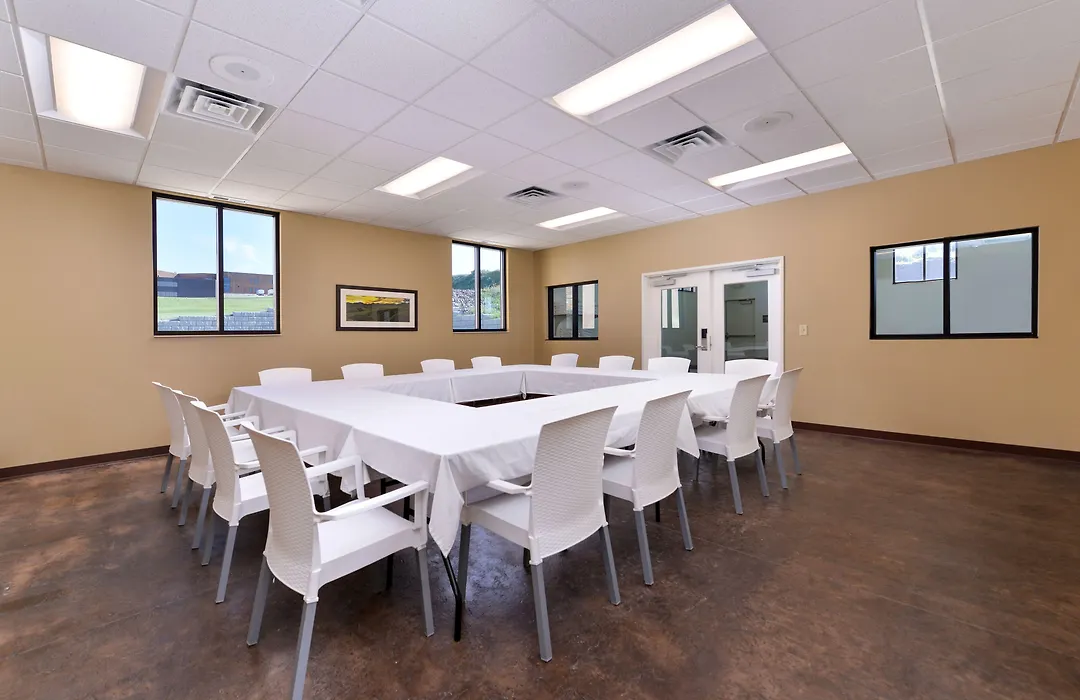 Comfort Inn & Suites Mandan - Bismarck-1