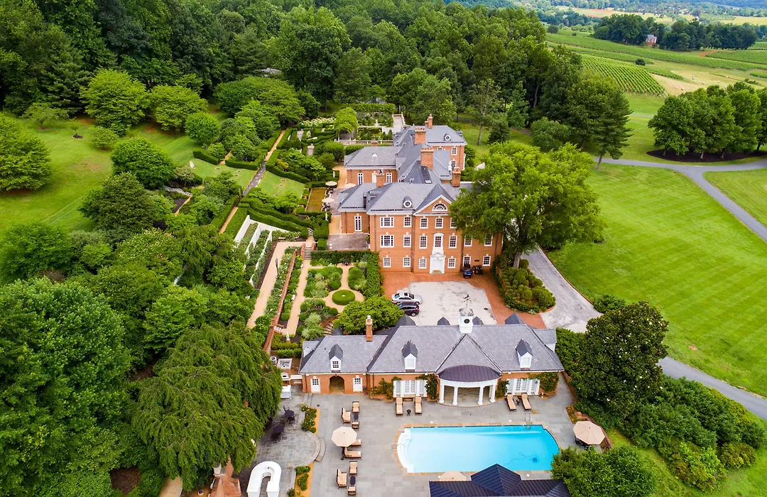 Albemarle Estate At Trump Winery-1