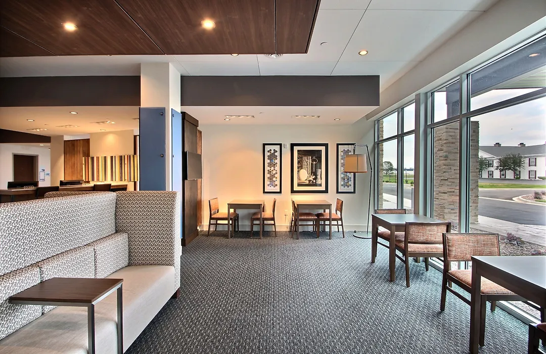 Holiday Inn Express & Suites Fond Du Lac By Ihg-1