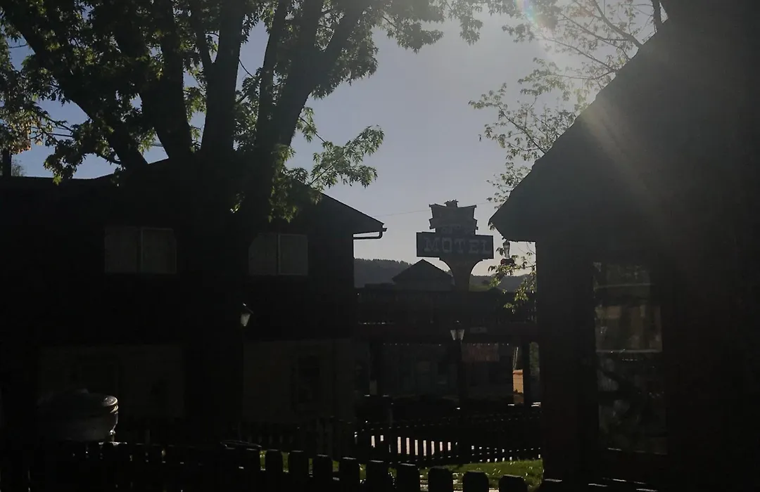 Caboose Motel & Gift Shop-1