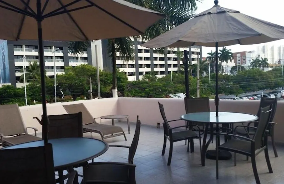 Hotel Cancun Handall-1