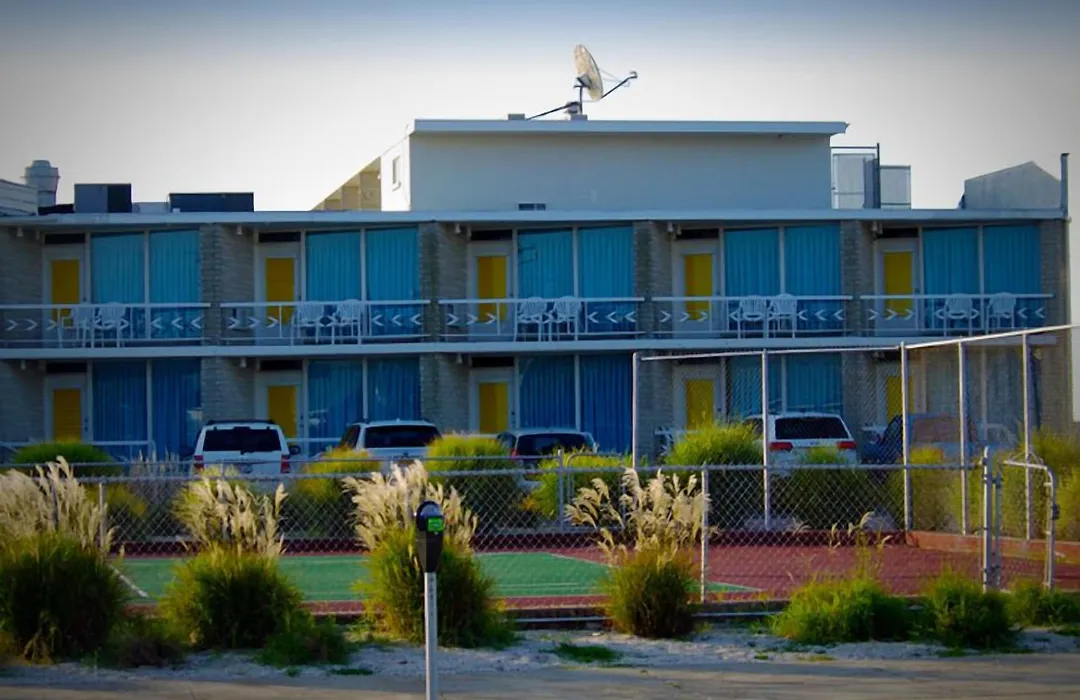 The Jolly Roger Motel-1