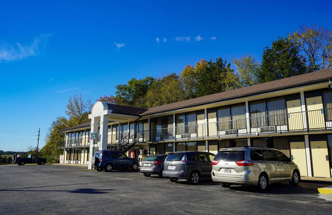 Sunset Inn Clarksville-1