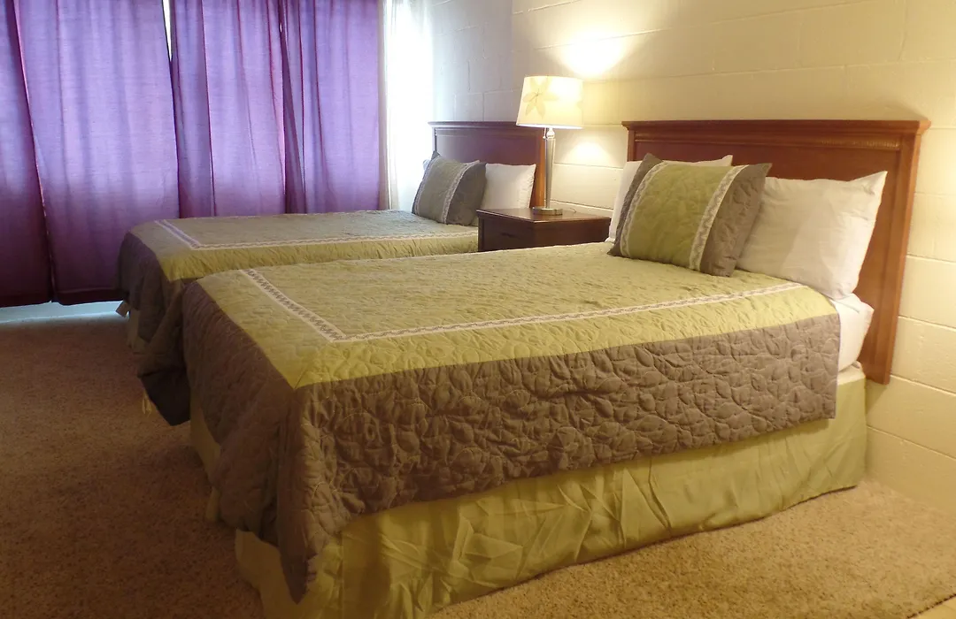 Hilo Reeds Bay Hotel-1