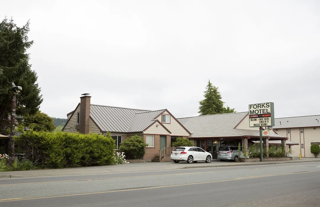 Forks Motel-1