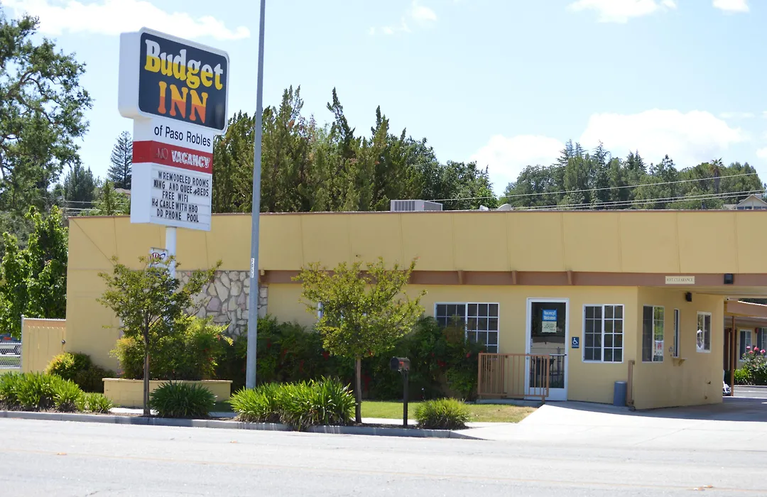Budget Inn-1