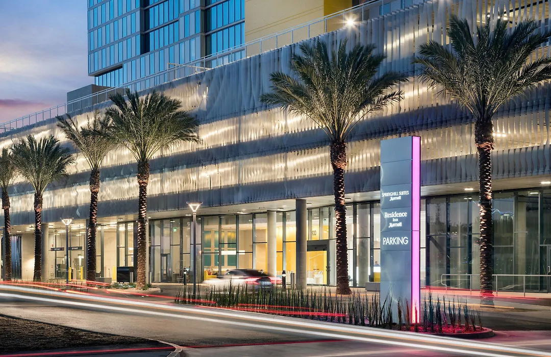 Springhill Suites By Marriott San Diego Downtown/Bayfront-1