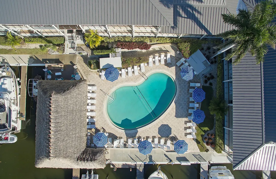 Cove Inn On Naples Bay-1