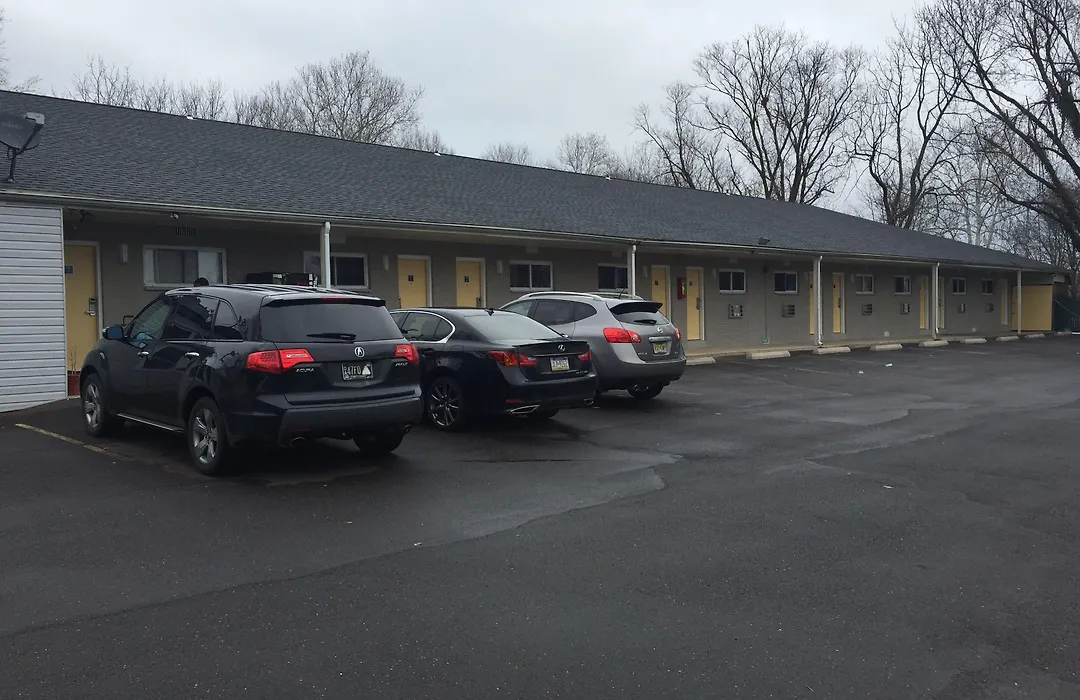 Scottish Inn And Suites - Bensalem-Philadelphia-1