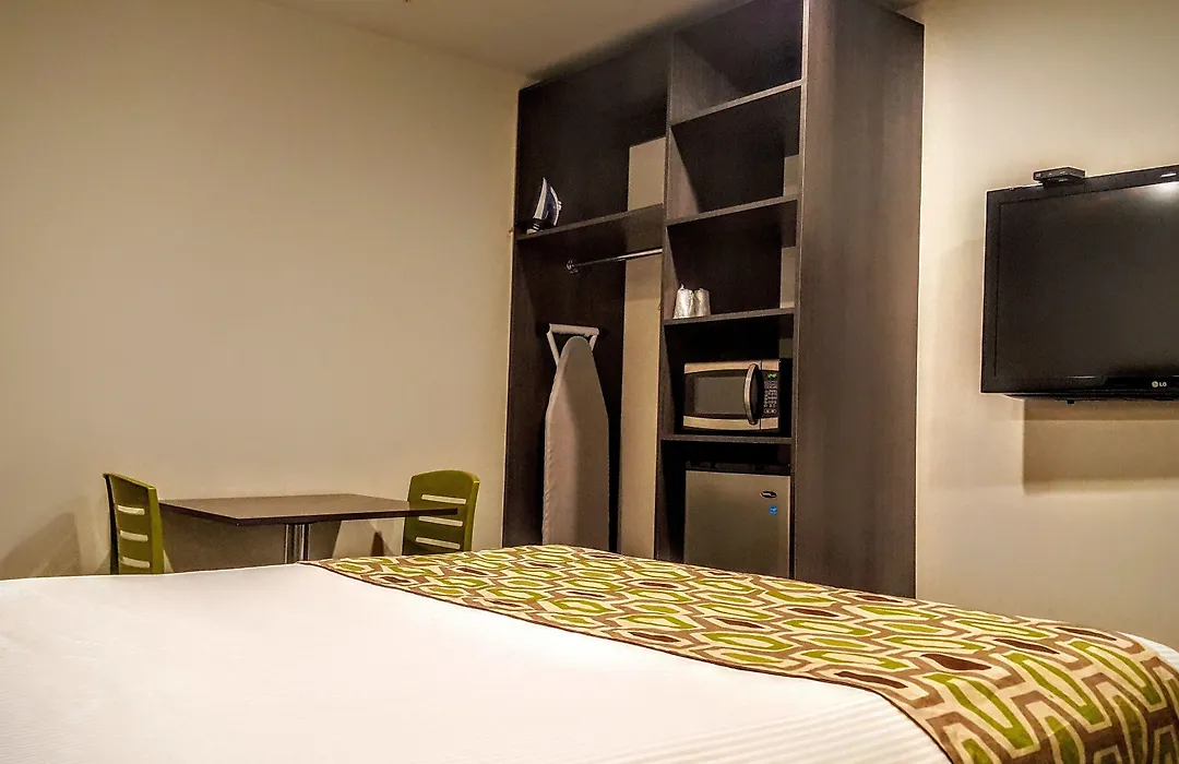 Jewel City Inn-1