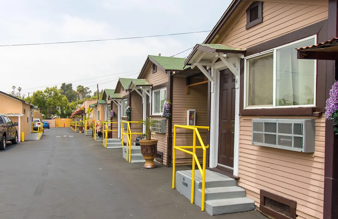 Lincoln Park Motel-1
