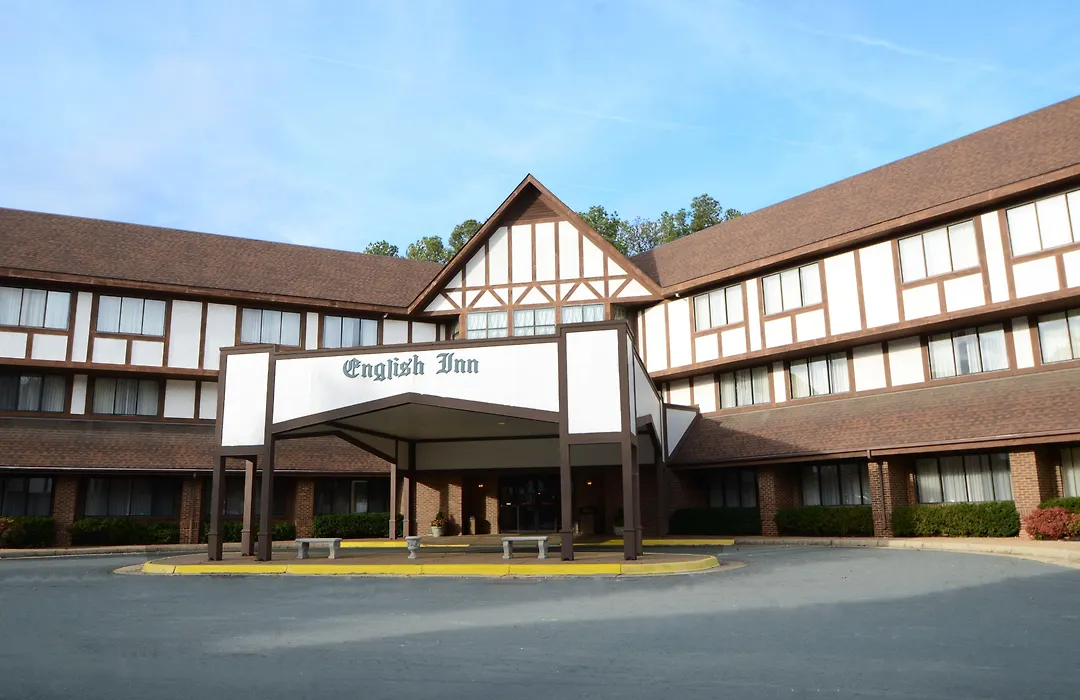 The English Inn Of Charlottesville-1
