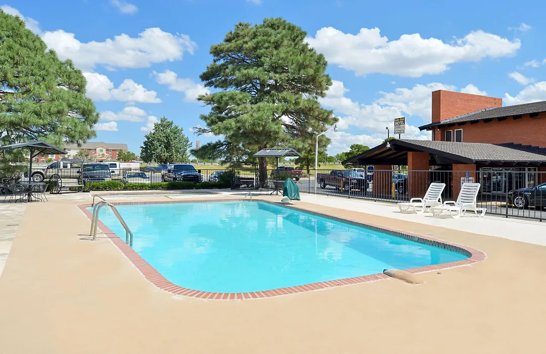 Ranch House Motel-1