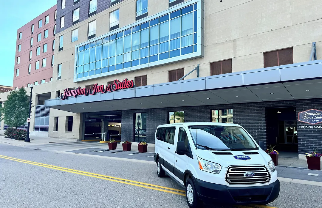 Hampton Inn & Suites Grand Rapids Downtown-1