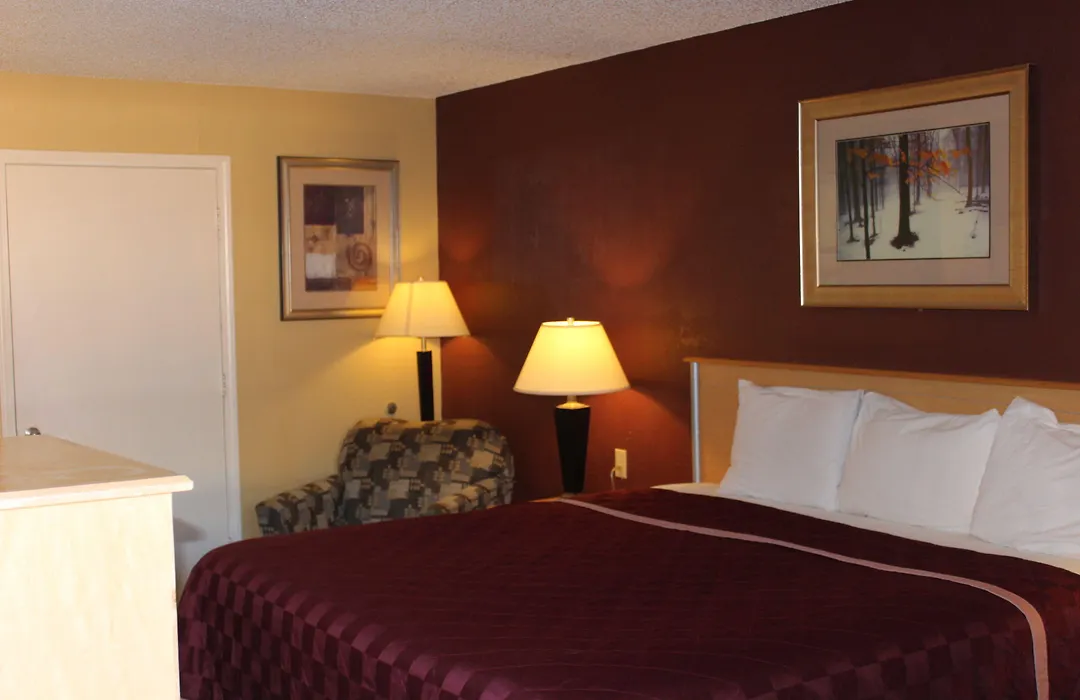 The Executive Inn & Suites-1