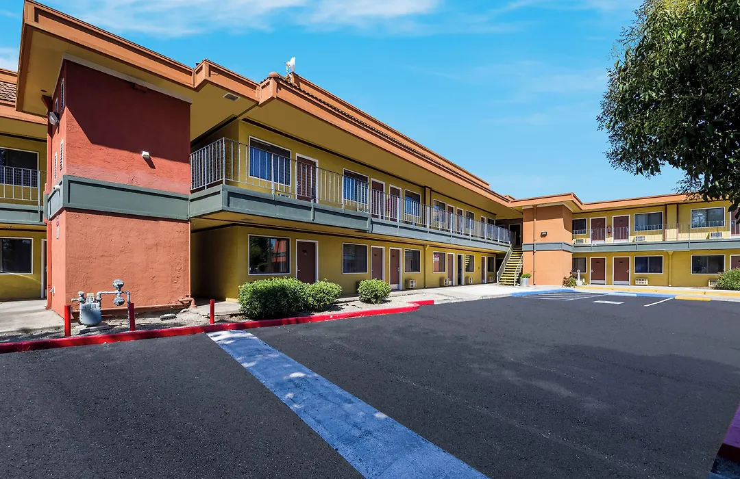 Rodeway Inn Livermore-1