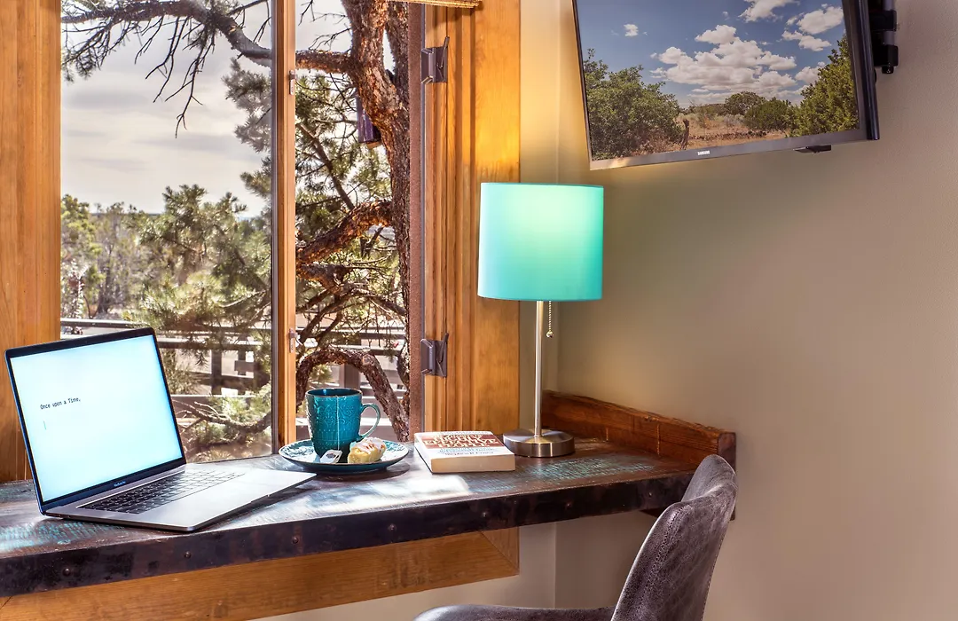 Bobcat Inn-1