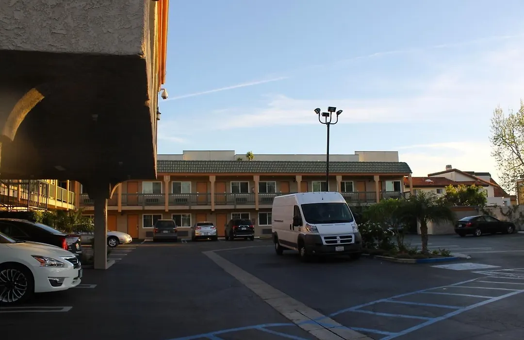 El Rancho Inn-1