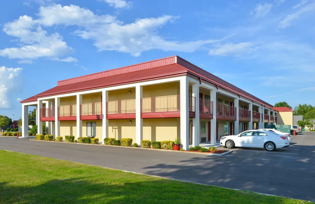 Americas Best Value Inn Tupelo Barnes Crossing-1
