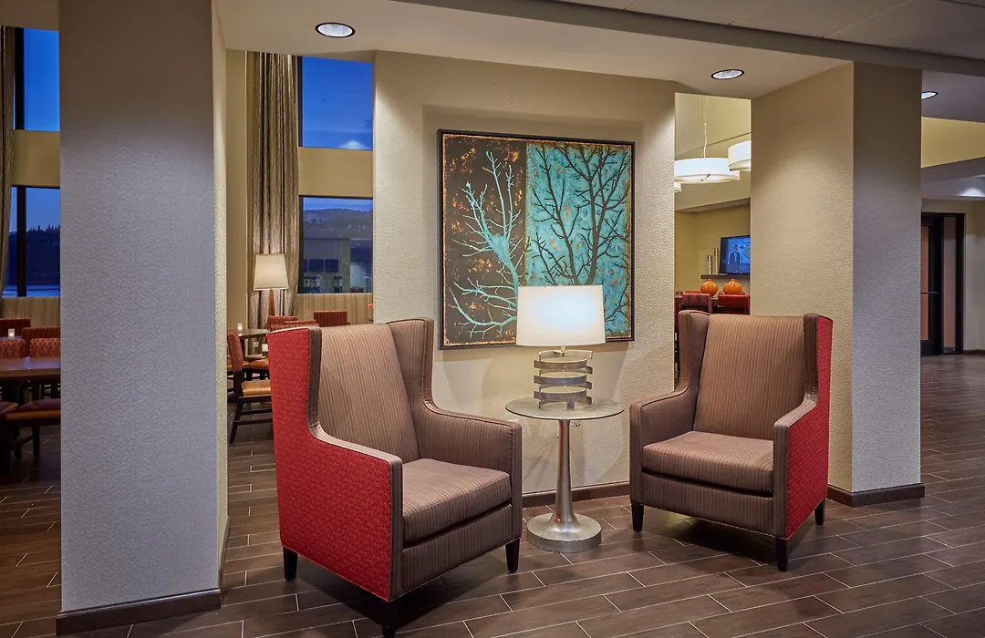 Hampton Inn & Suites Hood River-1