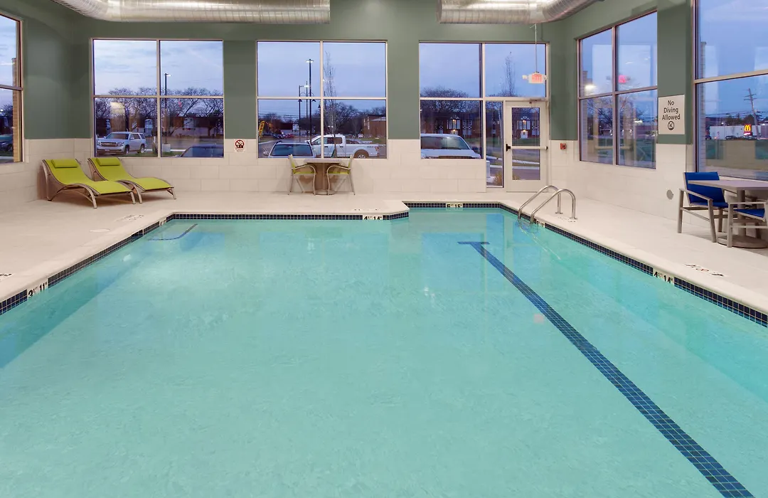 Holiday Inn Express & Suites - Sterling Heights-Detroit Area By Ihg-1