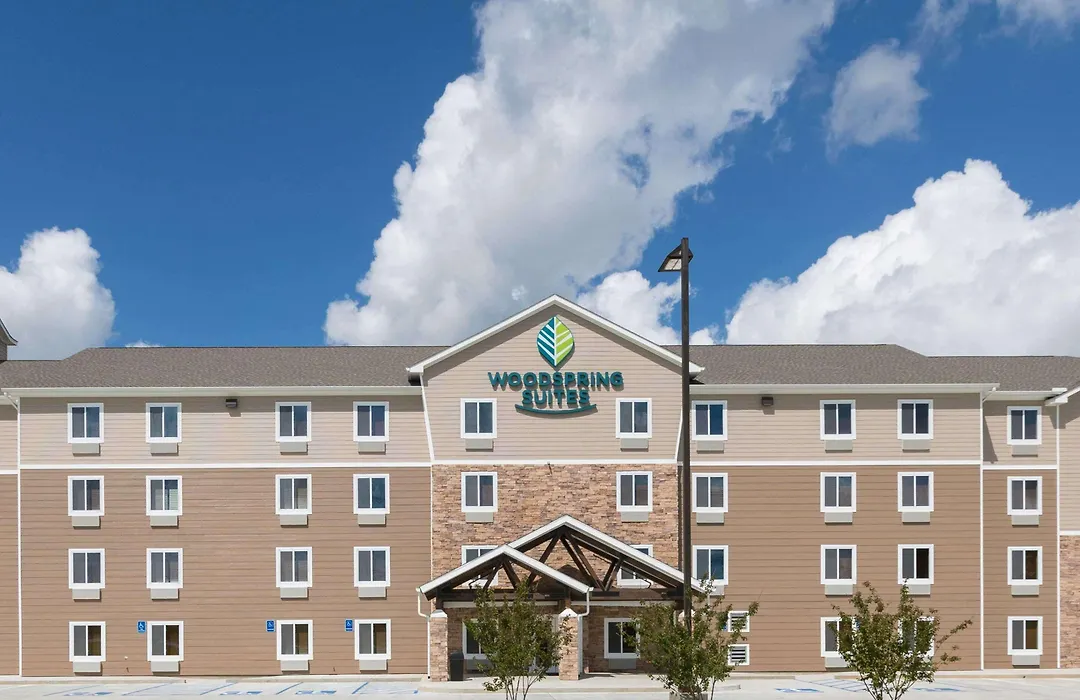 Woodspring Suites Lafayette-1
