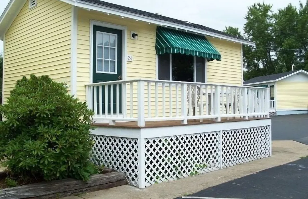 Drake'S Island Resort & Cottages-1