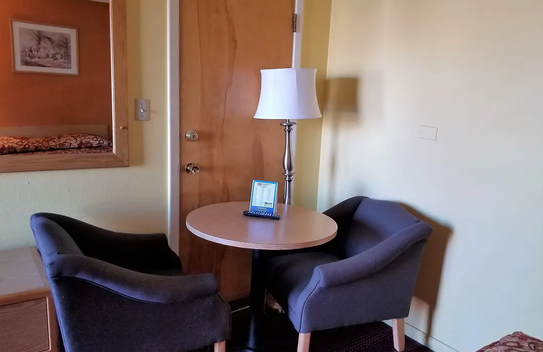 Regency Inn-1
