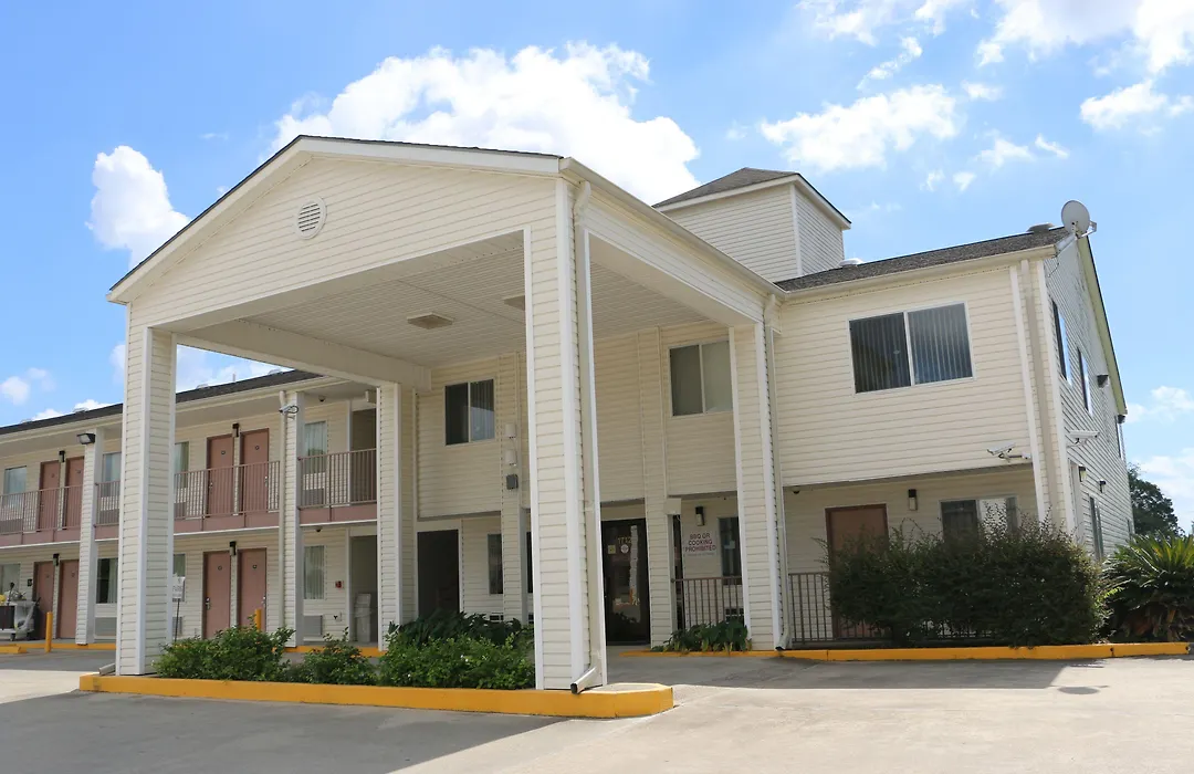 Western Inn-1