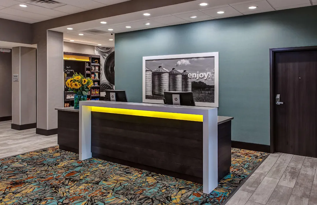 Hampton Inn & Suites-Wichita/Airport, Ks-1